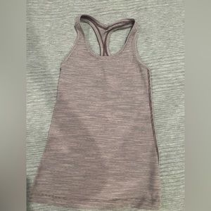 Lululemon top size 4